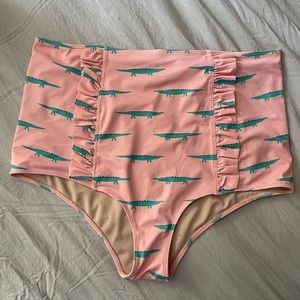 KJ Ruffle Down Front